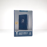 Santa Biblia NTV, Edición zíper con referencias, letra grande (SentiPiel, Azul, Índice) (Spanish Edition) Imitation Leather – .zip, August 8, 2023