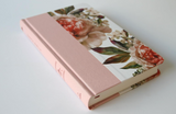 Biblia Reina Valera 1960 letra grande. Tapa Dura, Tela rosada con flores, tamaño manual / Bible RVR 1960. Handy Size, Large Print, Hardcover, Pink Hardcover – Large Print, May 18, 2021