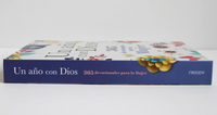 Un año con Dios: 365 devocionales para la mujer / A Year with God. A Devotional for Women Hardcover – August 31, 2021 Spanish Edition  by Origen (Author)