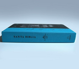 Biblia RVR 1960 letra grande, tamaño manual, tapa dura de tela León aguamarina / Spanish Bible RVR 1960 Handy Size Large Print Hardcover Cloth Lion Aquamari Hardcover – Large Print, July 11, 2023